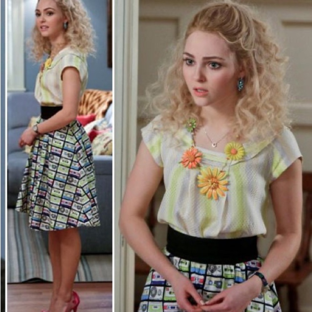 Retrolicious White and Lime A-Line Skirt with Cassette Print